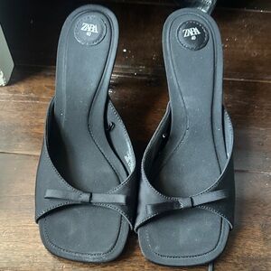 Size 40 Zara heels never worn 3 inch heel